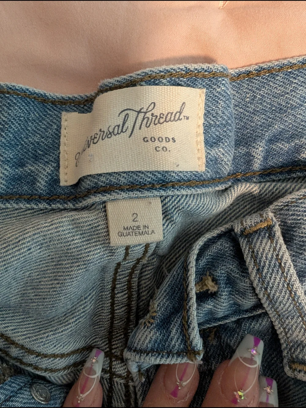 Universal Thread 90s Baggy Light Blue Distressed Denim Shorts 2